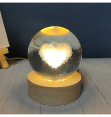 Dekoratif Kalp Tasarımlı Ahşap Altlıklı Işıklı Cam Küre 6 Cm Mz4-2336